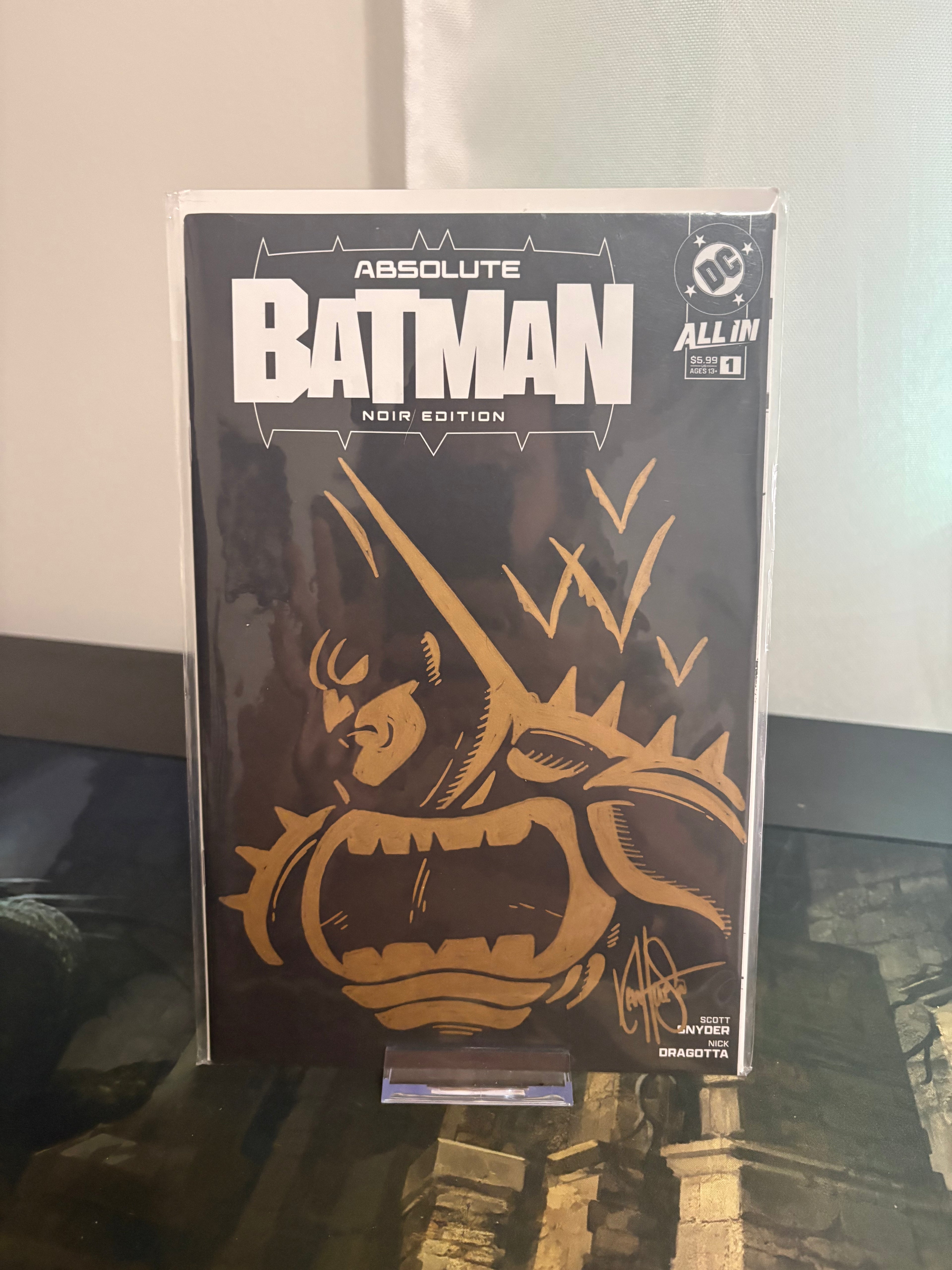 Absolute Batman 1 Noir - Gold Sketch & Signature by Ken Haeser