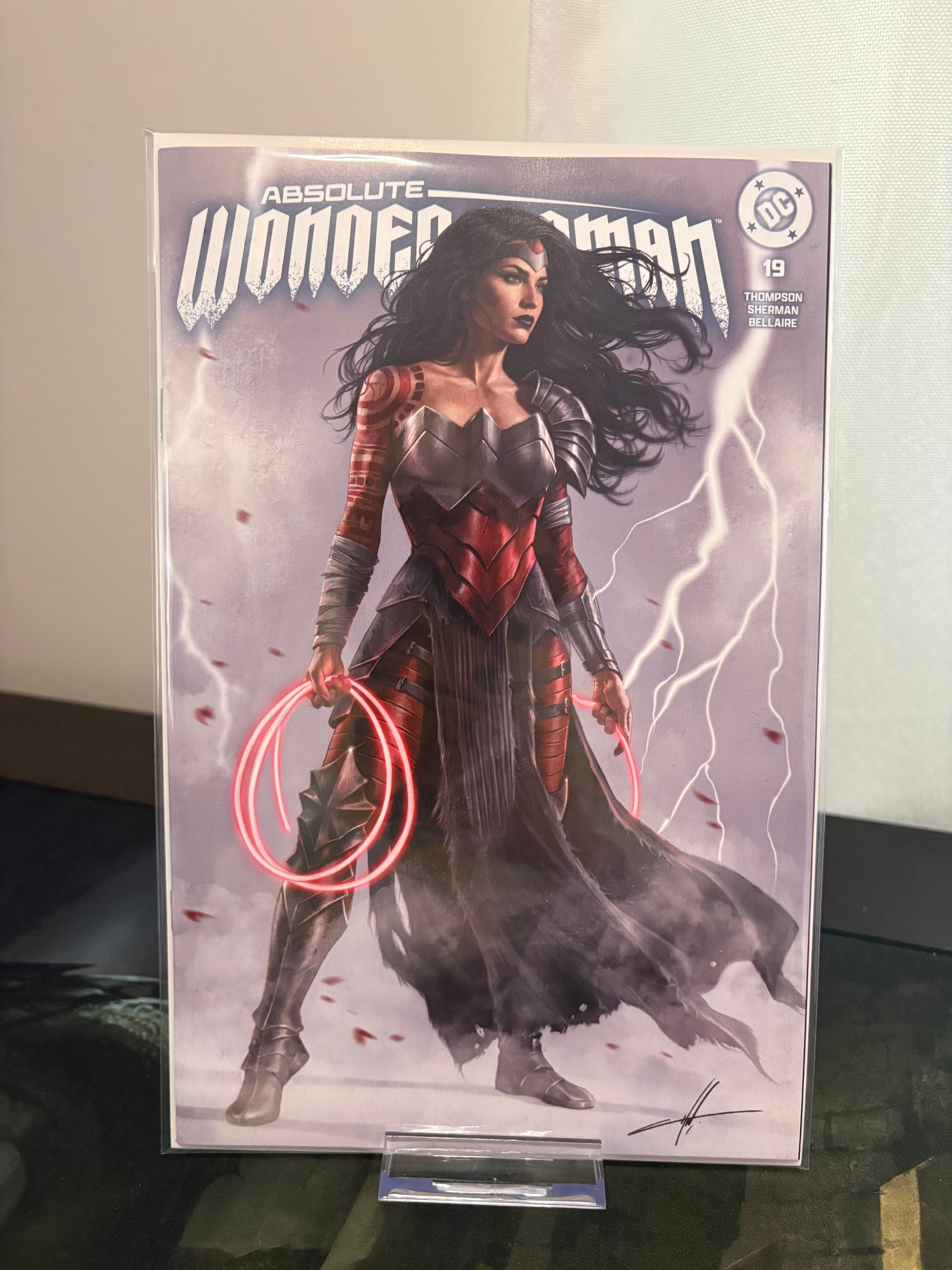 ABSOLUTE WONDER WOMAN #19 CARLA COHEN Trade Dress Variant A
